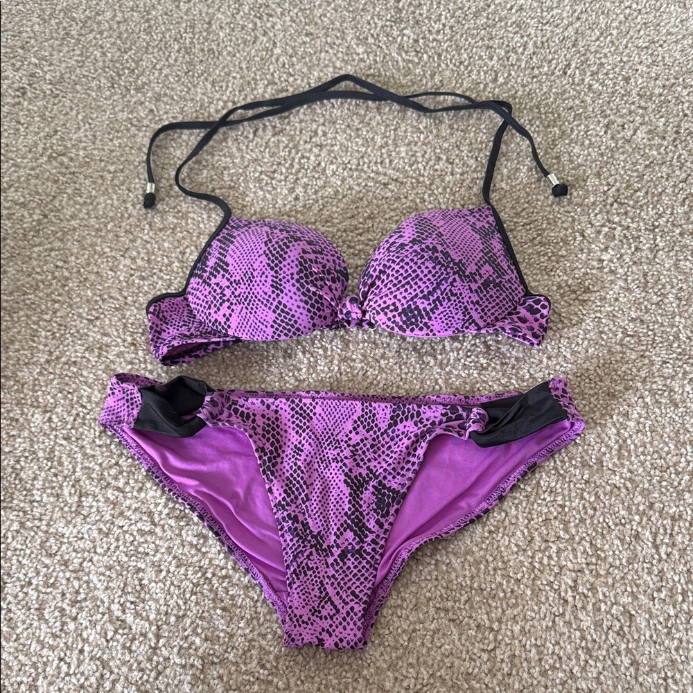 PINK Victoria's Secret Purple Snakeskin Push Up Bra Bikini Size Small